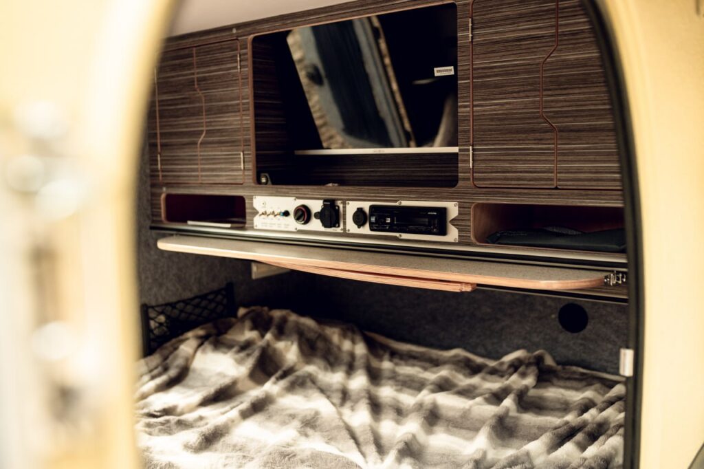 doors for teardrop campers